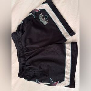 Baseball 101 Boys Black Star Shorts. Excellent condition. Size youth medium